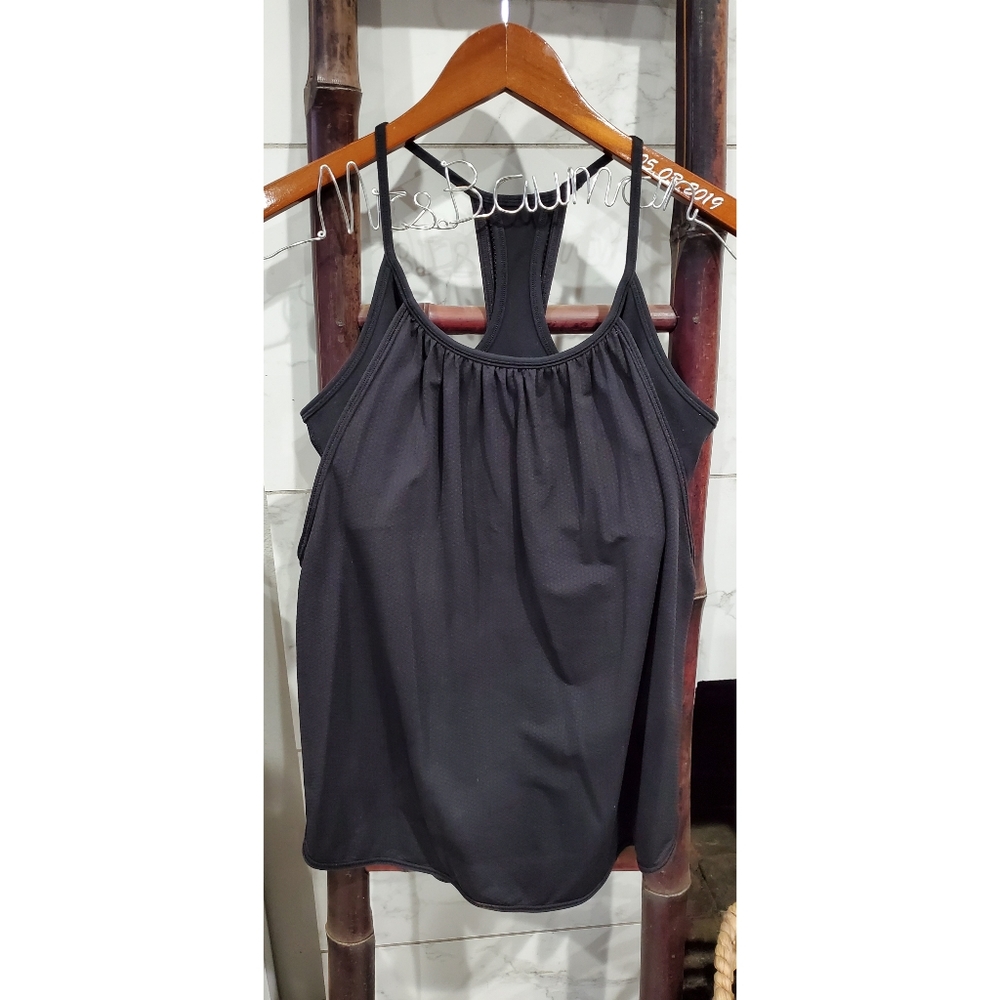 Lululemon sports tank top